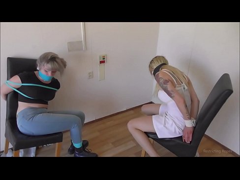 ❤️ Giyohvand / bog'langan va gagged / qayg'u ichida qiz ️ Anal pornoda bizda